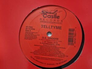 DS GROOVE TELLYTIME VG+