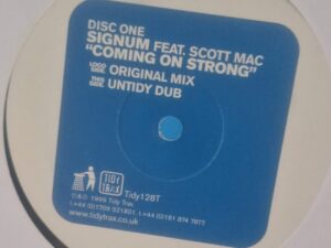 Signum - Coming on strong